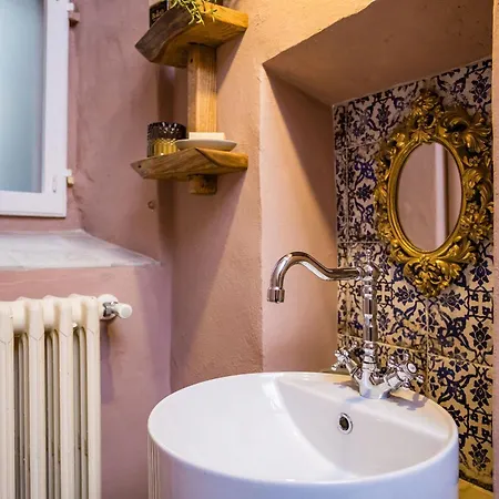 Lägenhet Rose's Palace