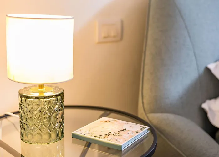 Rose's Palace * Cortona