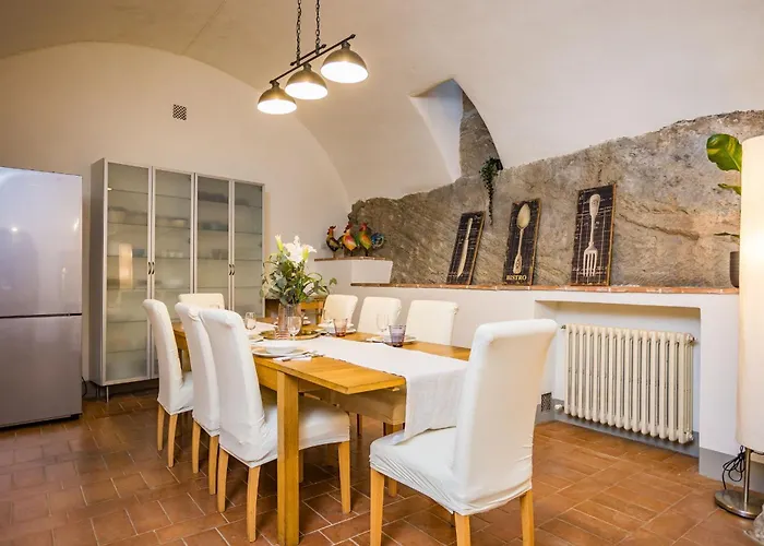 Rose's Palace Lägenhet Cortona