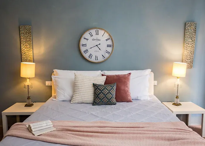 Rose's Palace * كورتونا